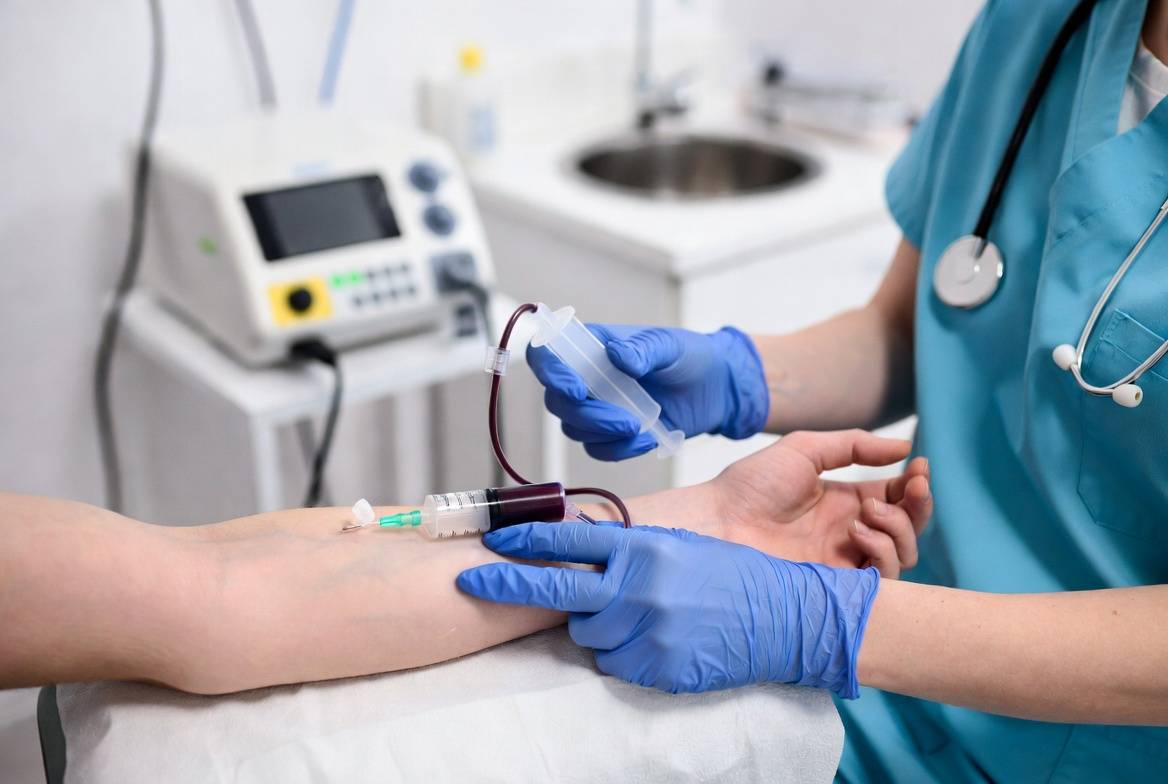 Процес забору крові для аналізів